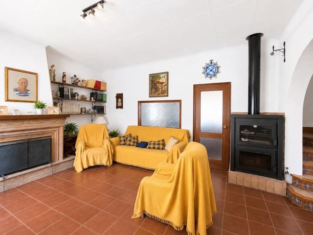7 sypialnia Willa na sprzedaż w Villena z basenem garażem - 690 000 € (Ref: 9981622)