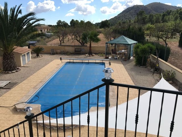 5 soverom Finca/Herregård til salgs i Monóvar / Monóver med svømmebasseng garasje - € 325 000 (Ref: 9984299)