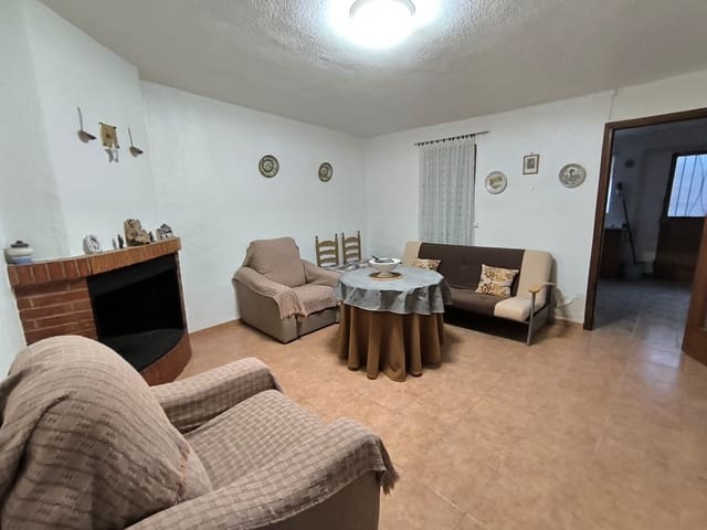 7 slaapkamer Huis te koop in Raspay, Yecla - € 88.000 (Ref: 9984300)