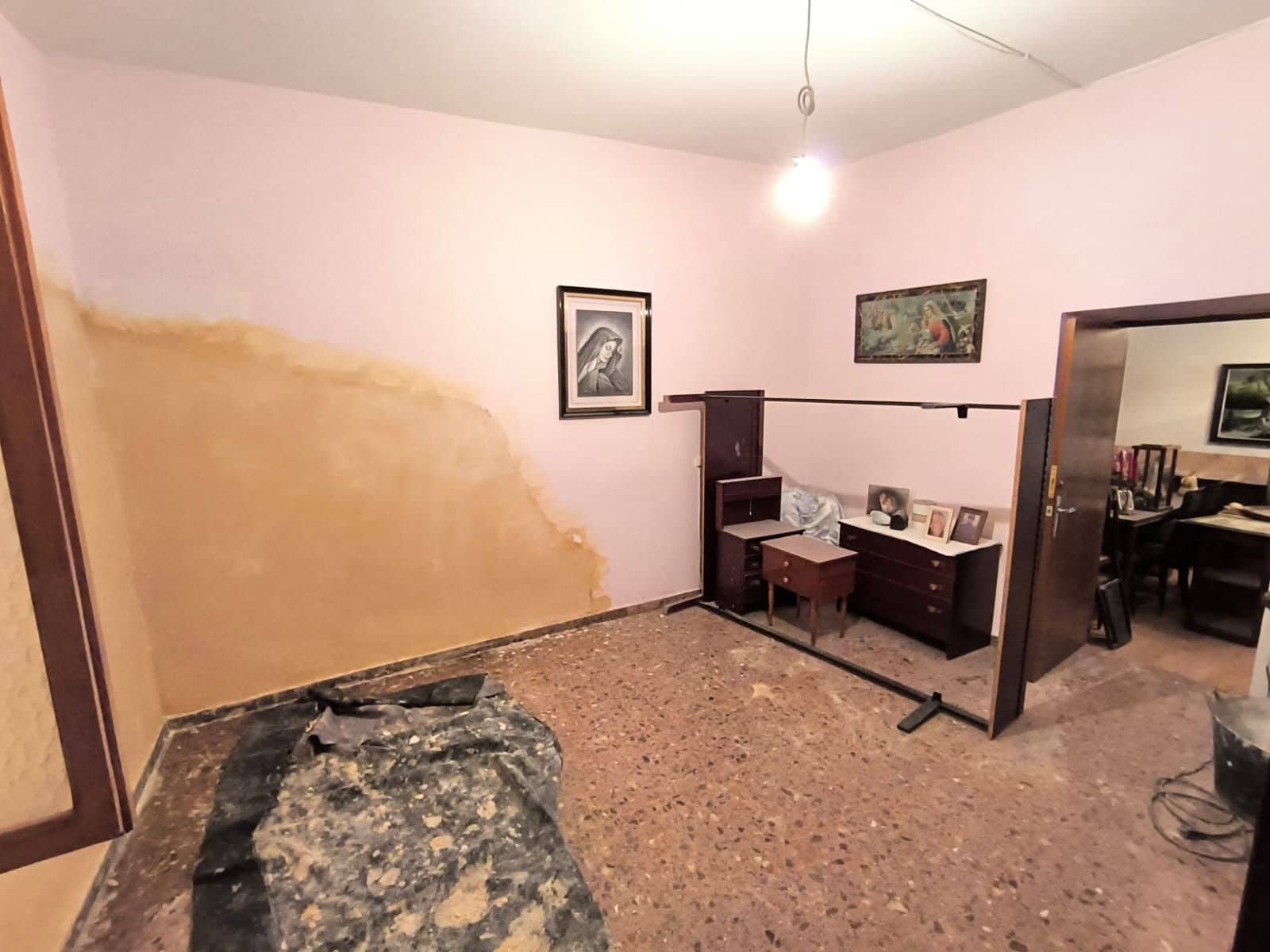 7 bedroom Townhouse for sale in Raspay - € 88,000 (Ref: 9984300)