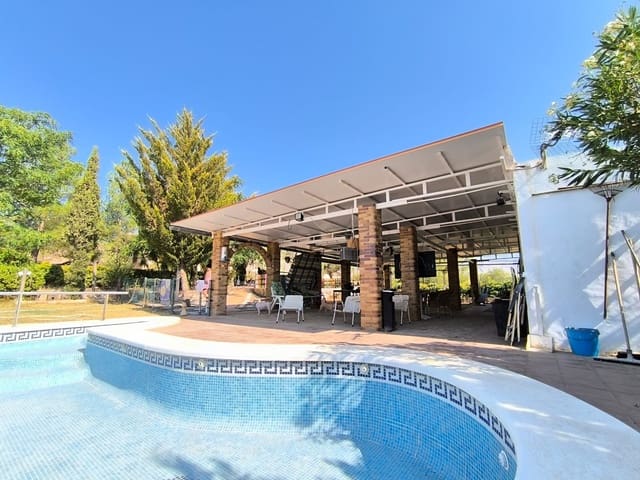 5 soveværelse Villa til salg i Jumilla med swimmingpool garage - € 300.000 (Ref: 9984301)