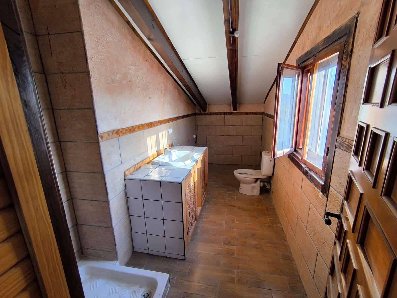 6 Zimmer Villa zu verkaufen in Yecla mit Pool Garage - 279.000 € (Ref: 9984302)