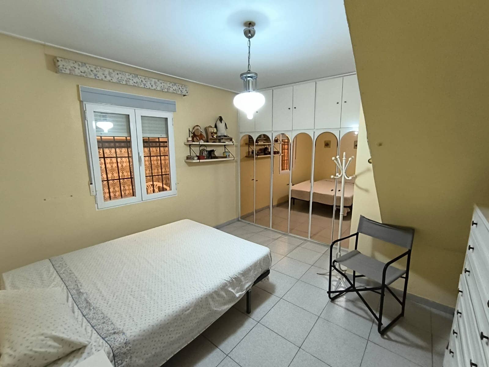 6 Zimmer Villa zu verkaufen in Yecla mit Pool Garage - 279.000 € (Ref: 9984302)