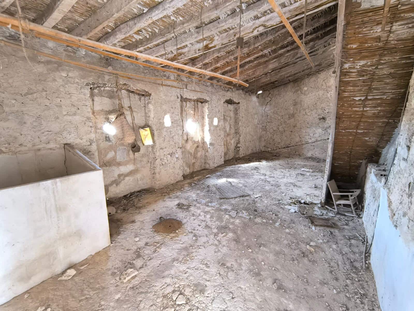5 makuuhuone Omakotitalo myytävänä paikassa Macisvenda - 33 000 € (Ref: 9989960)