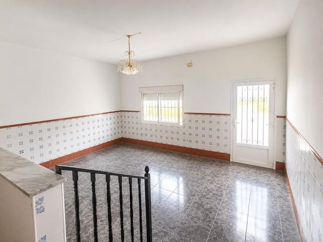 4 soverom Hus til salgs i Pinoso - € 136 000 (Ref: 9991806)