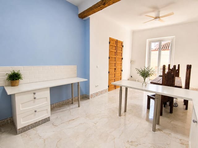 2 soverom Leilighet til salgs i Pinoso - € 90 000 (Ref: 9996273)
