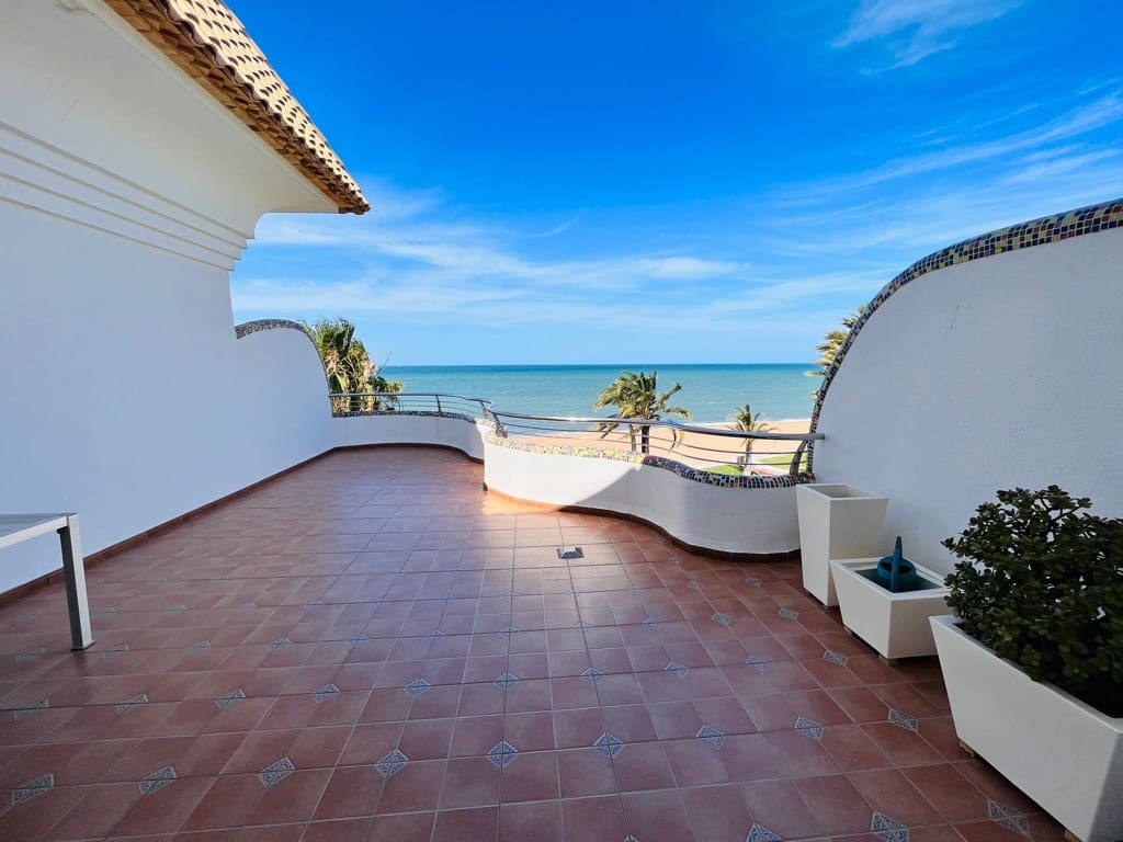 2 soveværelse Penthouse til salg i Denia med swimmingpool garage - € 500.000 (Ref: 7726636)