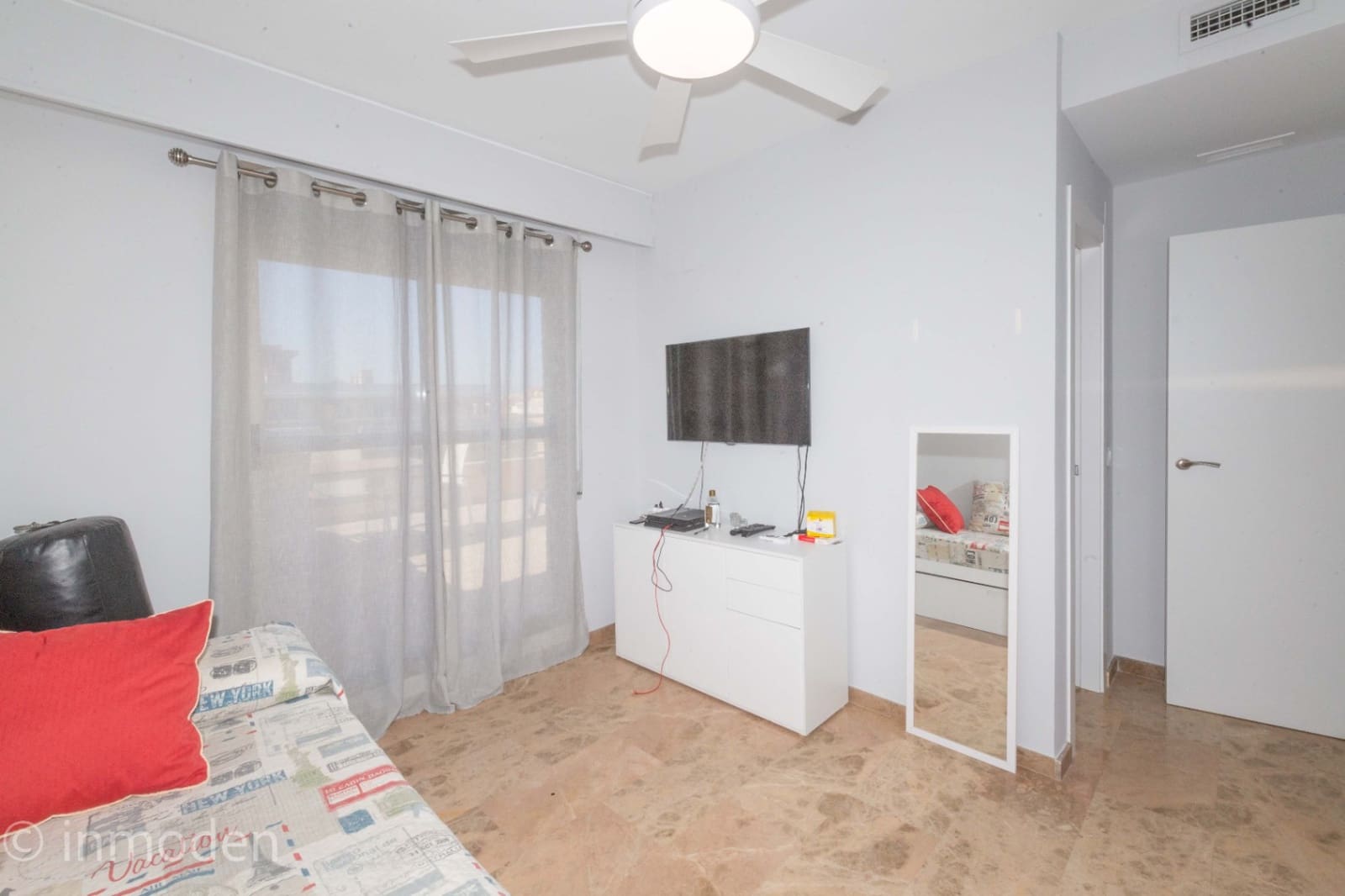 4 sypialnia Penthouse na sprzedaż w Denia z basenem garażem - 800 000 € (Ref: 7776468)