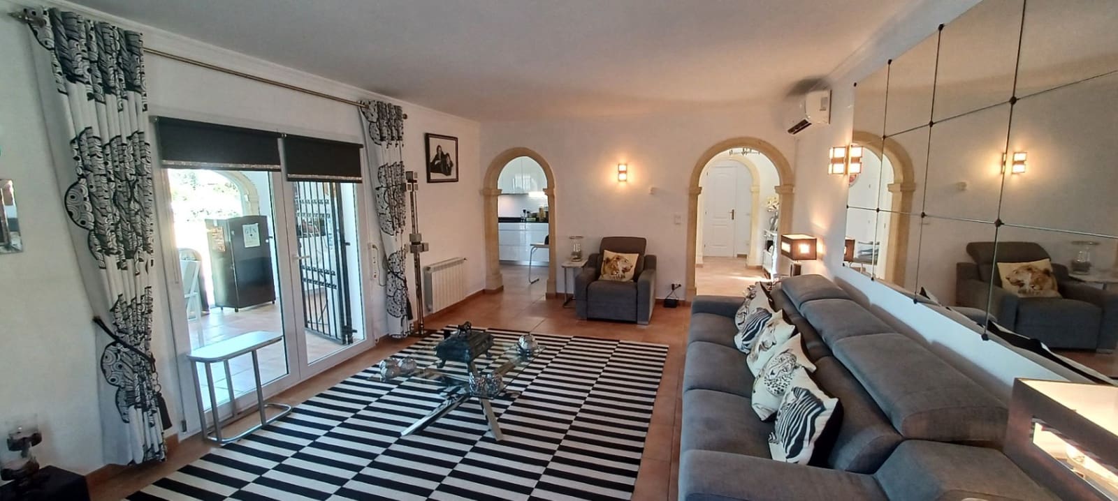 3 sovrum Villa till salu i Denia med pool garage - 595 000 € (Ref: 8574336)