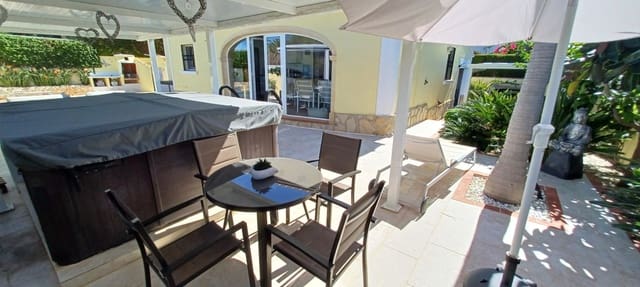 3 Zimmer Villa zu verkaufen in El Montgó, Dénia mit Pool Garage - 595.000 € (Ref: 8574336)