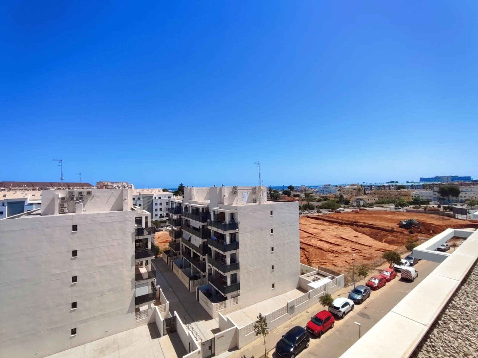 4 slaapkamer Penthouse te koop in Denia met zwembad garage - € 455.000 (Ref: 8598914)