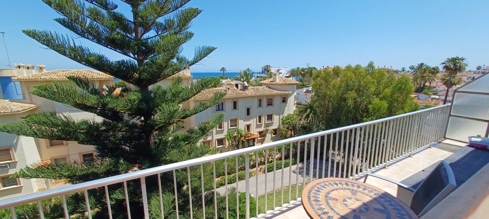 2 soveværelse Penthouse til salg i Denia med garage - € 265.000 (Ref: 9081087)