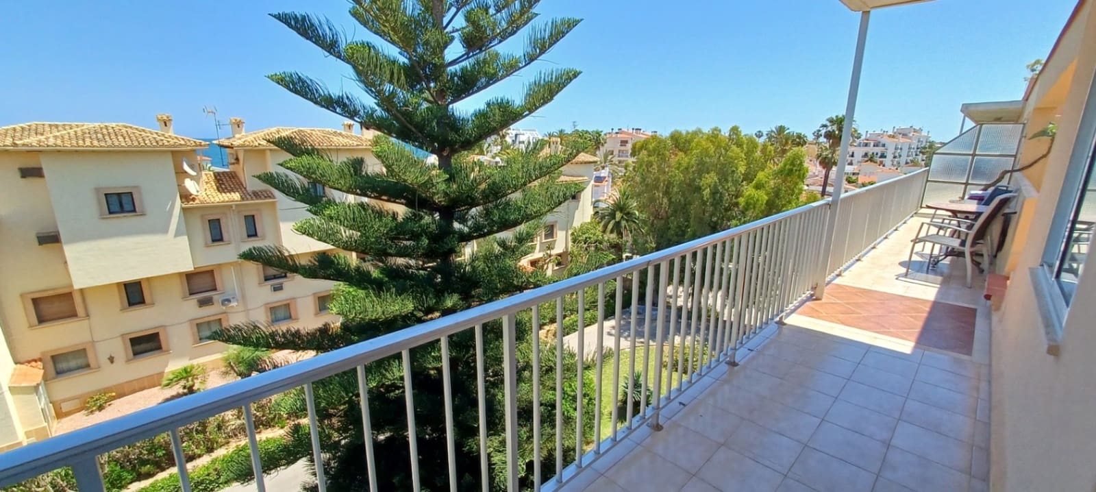 2 soveværelse Penthouse til salg i Denia med garage - € 265.000 (Ref: 9081087)