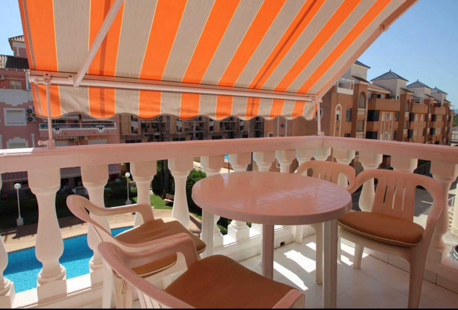 Lejlighed til salg i Denia med swimmingpool garage - € 165.000 (Ref: 9100233)