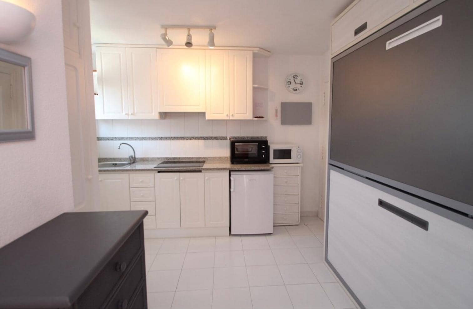 Lejlighed til salg i Denia med swimmingpool garage - € 165.000 (Ref: 9100233)