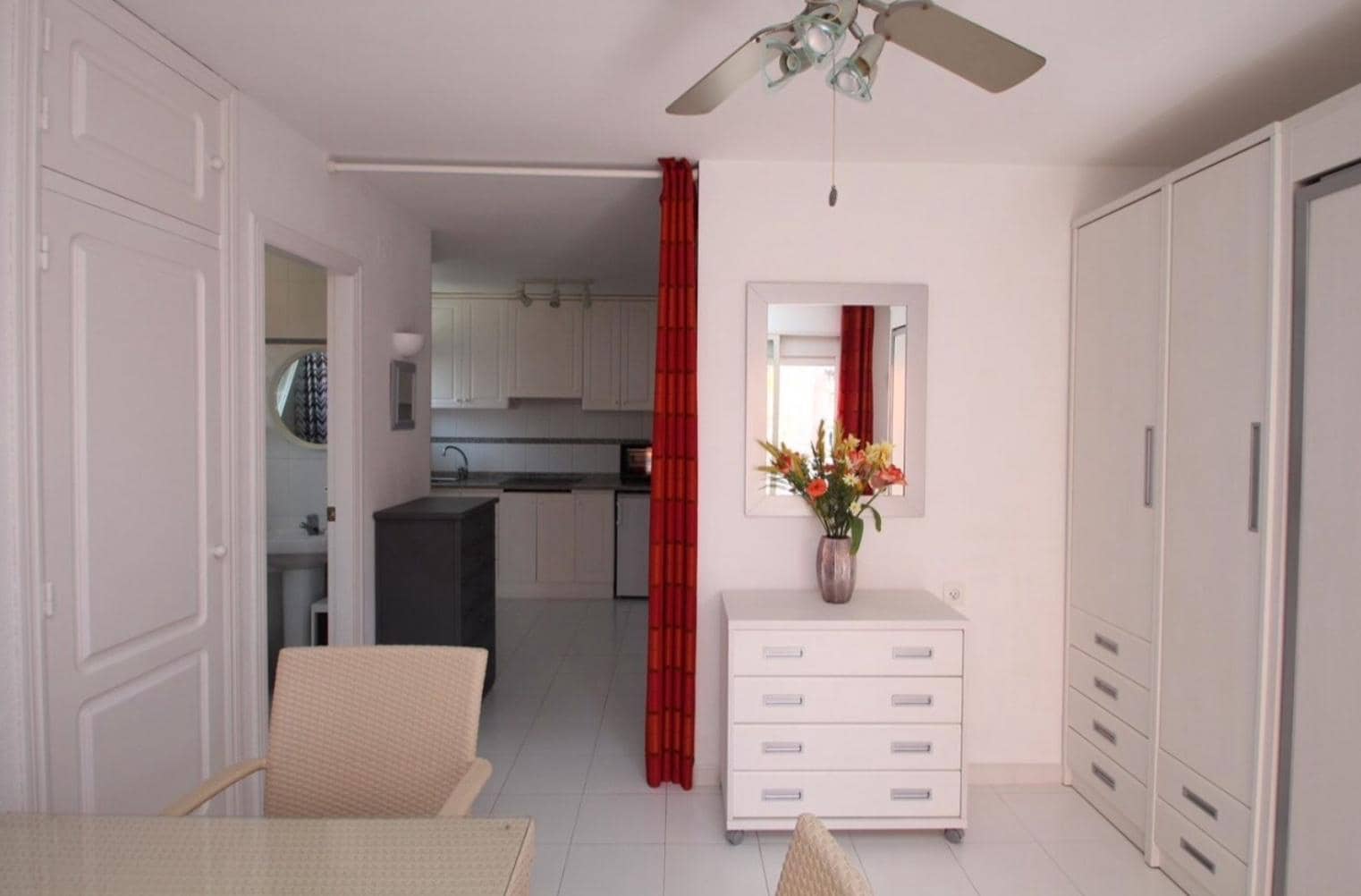 Lejlighed til salg i Denia med swimmingpool garage - € 165.000 (Ref: 9100233)