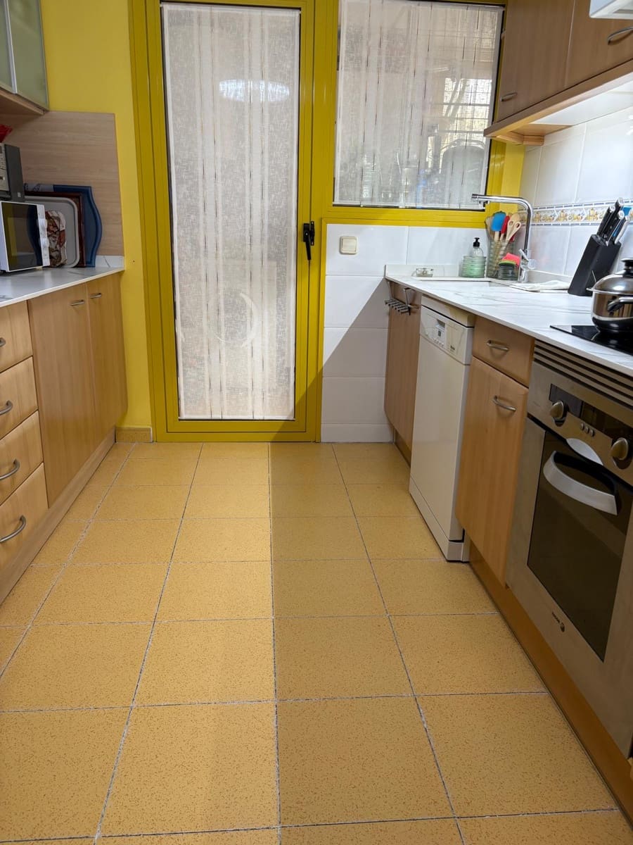 3 soverom Leilighet til salgs i Denia med svømmebasseng garasje - € 399 000 (Ref: 9133806)