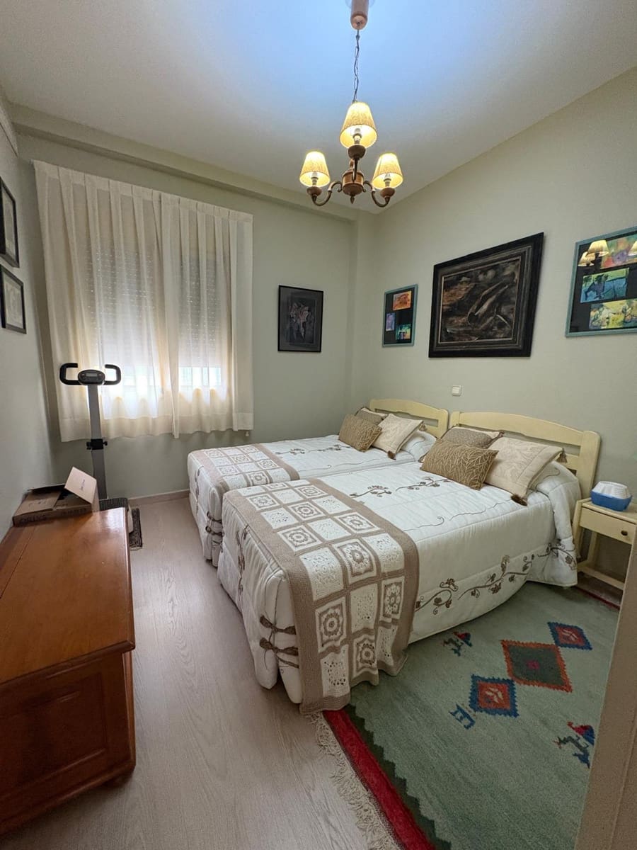 3 soverom Leilighet til salgs i Denia med svømmebasseng garasje - € 399 000 (Ref: 9133806)