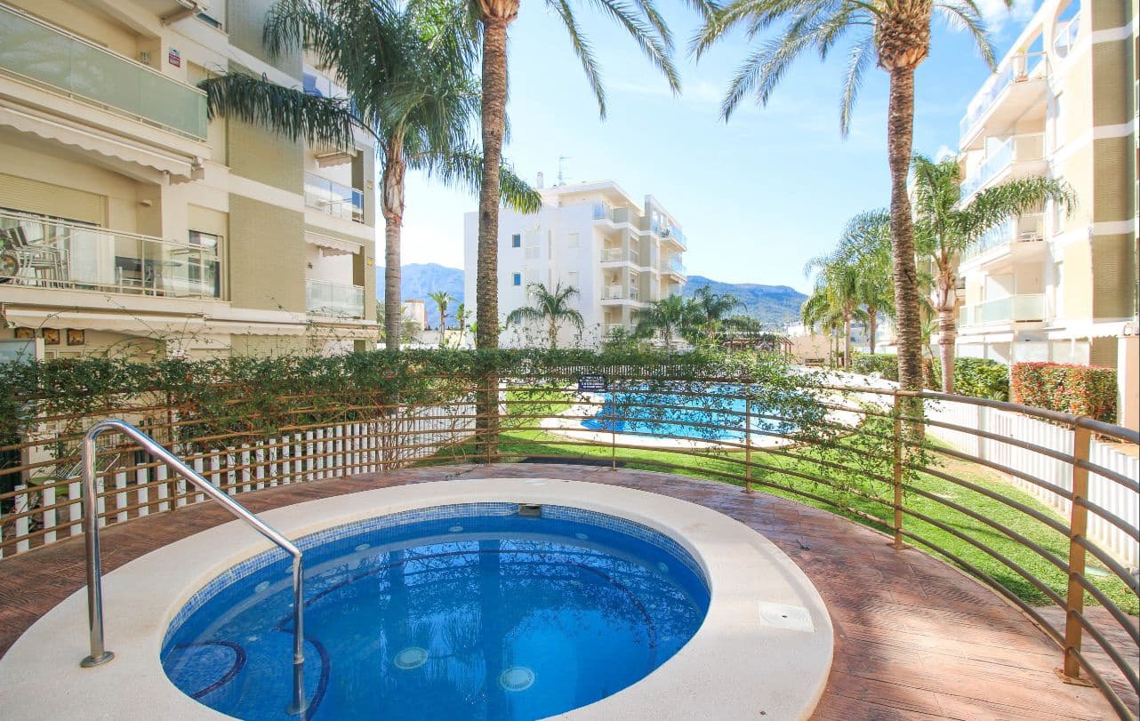 3 soverom Leilighet til salgs i Denia med svømmebasseng garasje - € 285 000 (Ref: 9187421)