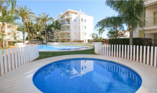3 Zimmer Apartment zu verkaufen in Centro Urbano, Dénia mit Pool Garage - 285.000 € (Ref: 9187421)
