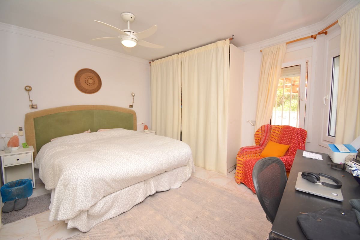 4 soverom Villa til salgs i Denia med svømmebasseng garasje - € 560 000 (Ref: 9354095)