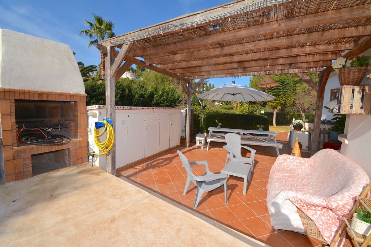 4 soverom Villa til salgs i Denia med svømmebasseng garasje - € 560 000 (Ref: 9354095)