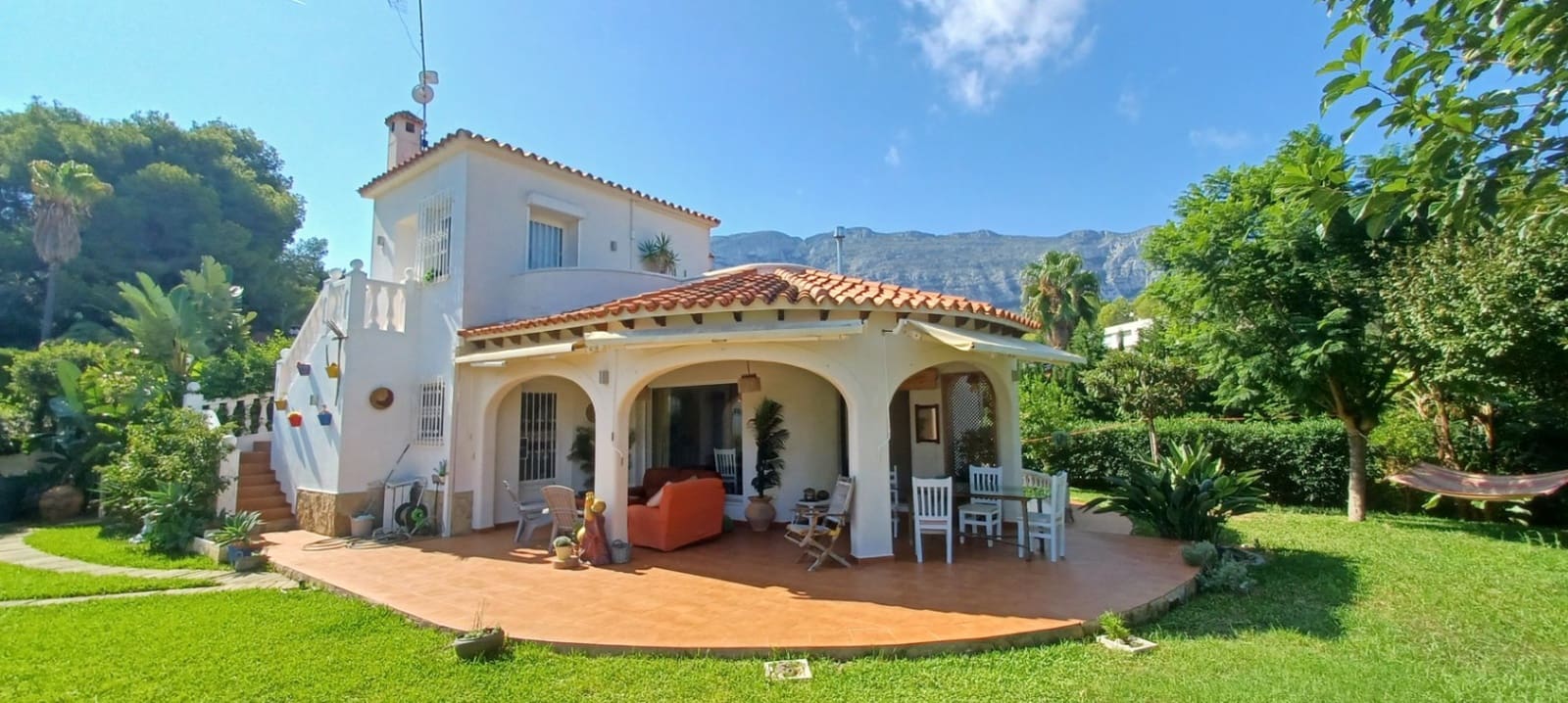 4 soverom Villa til salgs i Denia med svømmebasseng garasje - € 560 000 (Ref: 9354095)