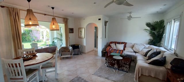 4 bedroom Villa for sale in El Montgó, Dénia with pool garage - € 560,000 (Ref: 9354095)