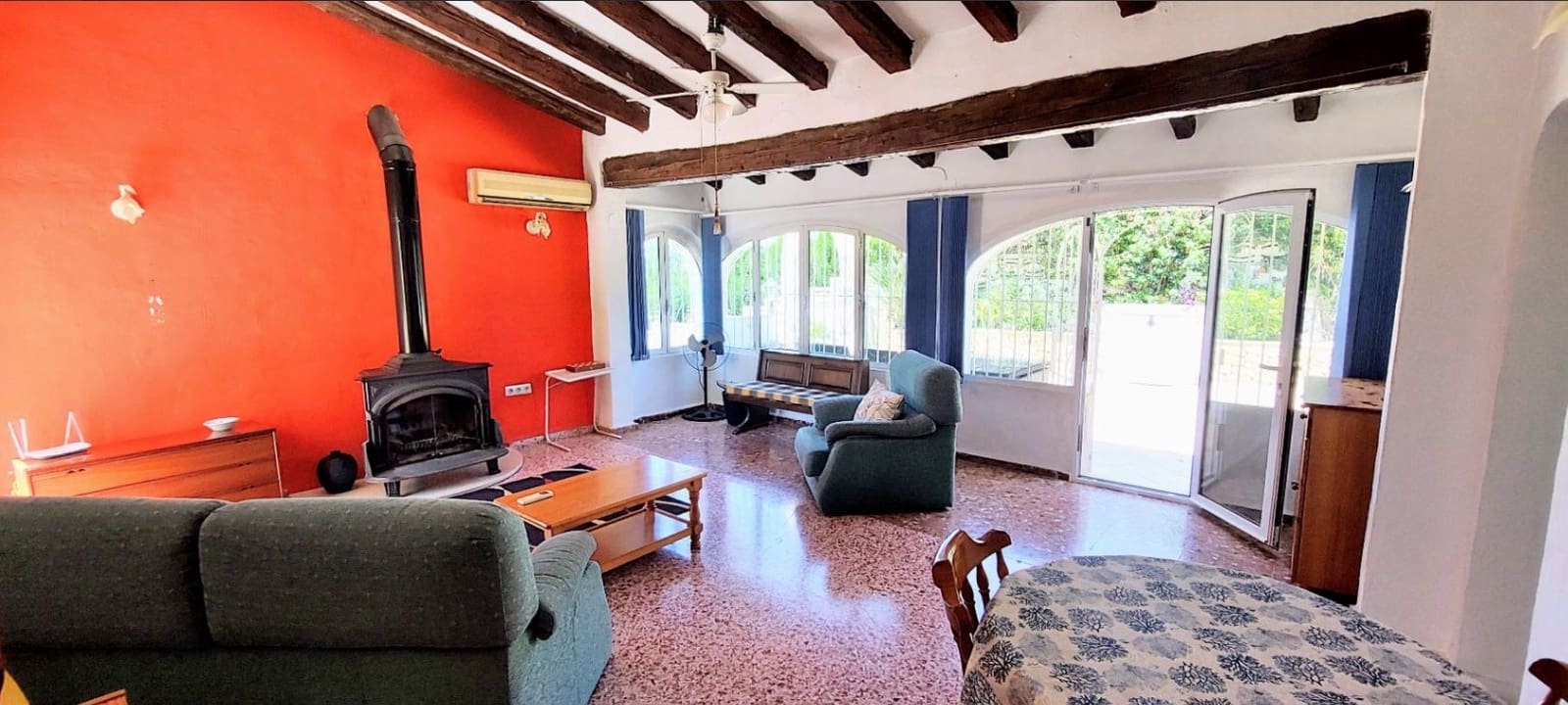 2 slaapkamer Villa te koop in Denia met zwembad garage - € 335.000 (Ref: 9371487)