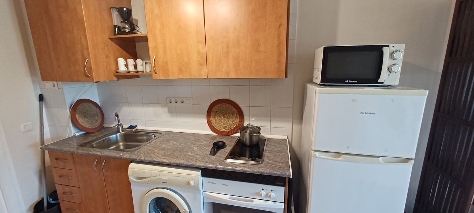 1 soverom Leilighet til salgs i Denia med svømmebasseng garasje - € 170 000 (Ref: 9445508)