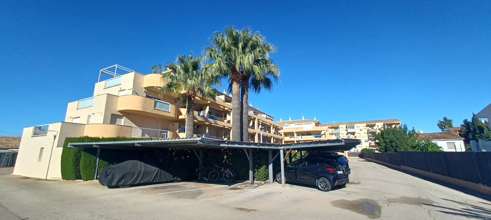 1 soverom Leilighet til salgs i Denia med svømmebasseng garasje - € 170 000 (Ref: 9445508)
