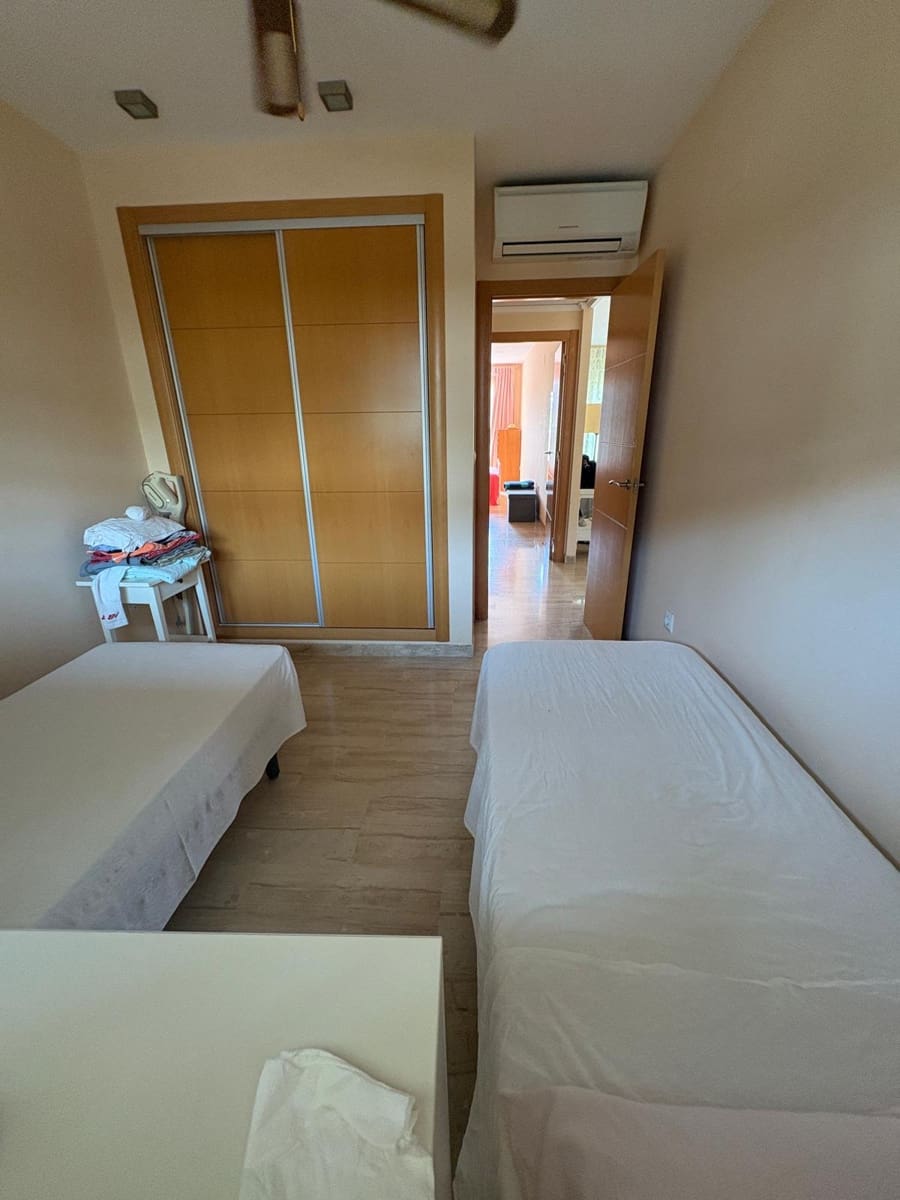 2 sovrum Lägenhet till salu i Denia med pool garage - 320 000 € (Ref: 9445509)