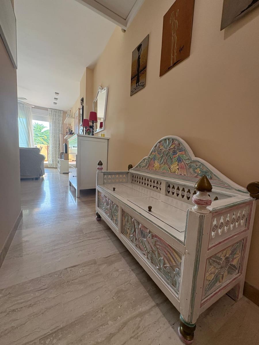 2 sovrum Lägenhet till salu i Denia med pool garage - 320 000 € (Ref: 9445509)