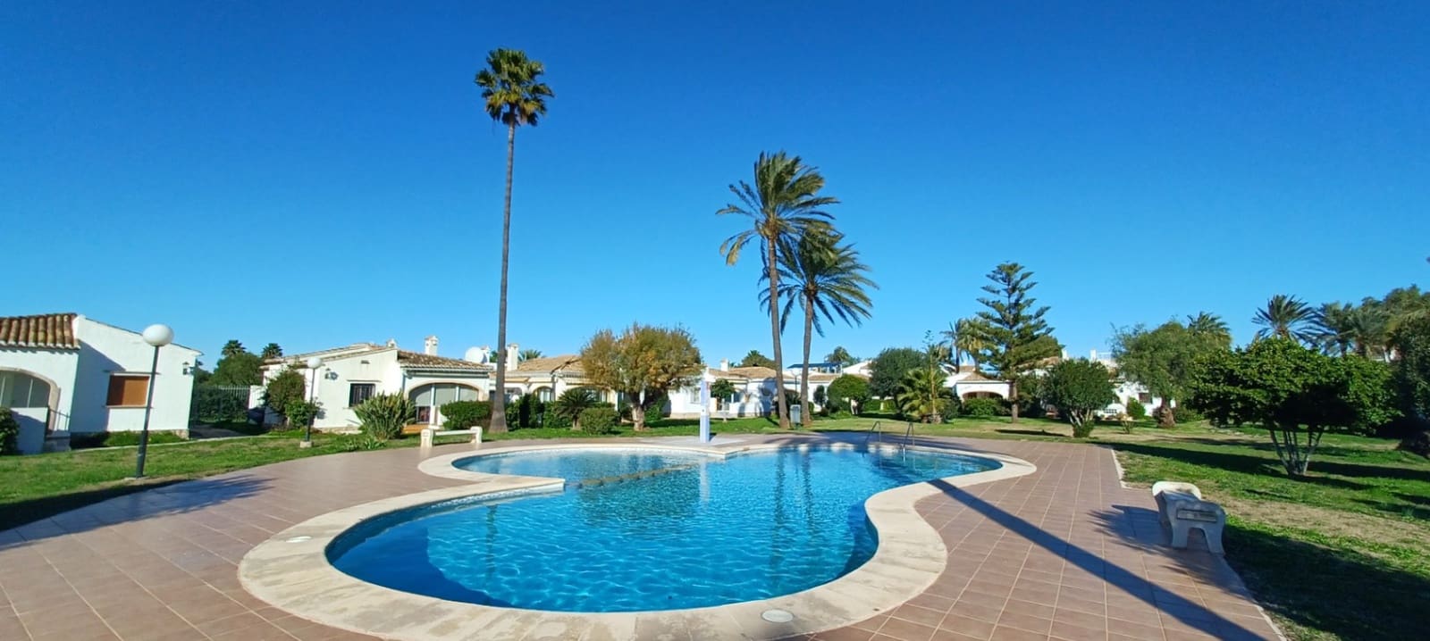 3 slaapkamer Villa te koop in Denia met zwembad garage - € 365.000 (Ref: 9521460)