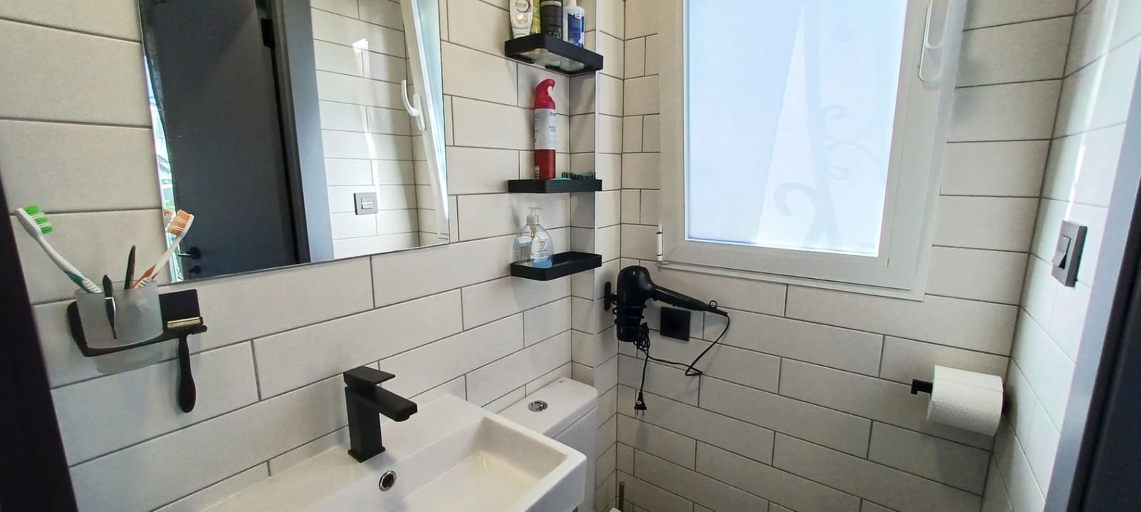 Apartment for sale in Denia with pool garage - € 124,000 (Ref: 9688548)