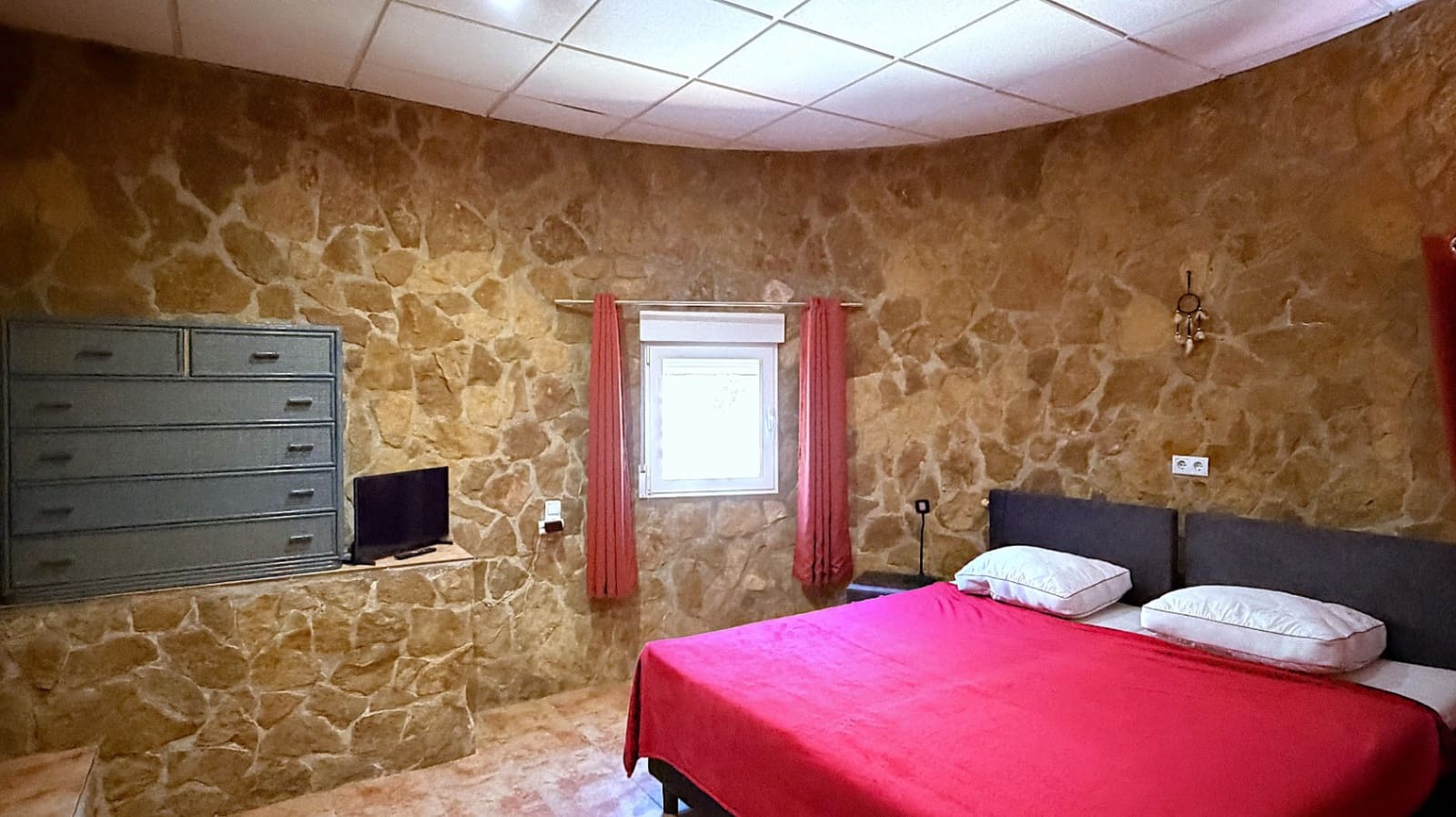 5 bedroom Villa for sale in Sanet i Negrals with garage - € 595,000 (Ref: 9813554)