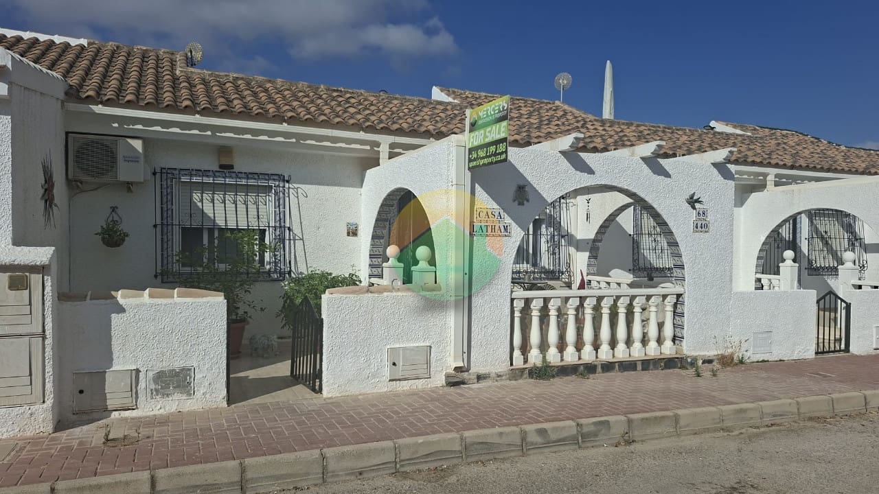 2 bedroom Terraced Villa for sale in Camposol with pool - € 89,995 (Ref: 10000888)