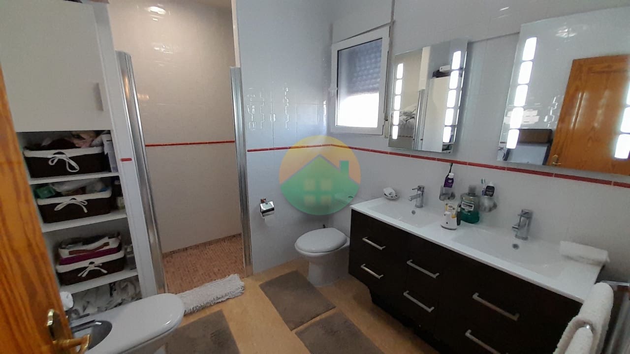 4 sovrum Radhus till salu i Totana med pool garage - 475 000 € (Ref: 10014653)