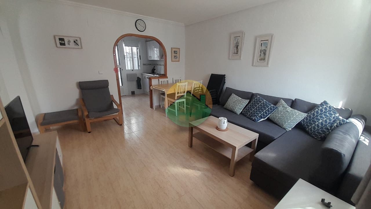 2 slaapkamer Rijtjeshuis te koop in Camposol met zwembad - € 119.995 (Ref: 10021319)