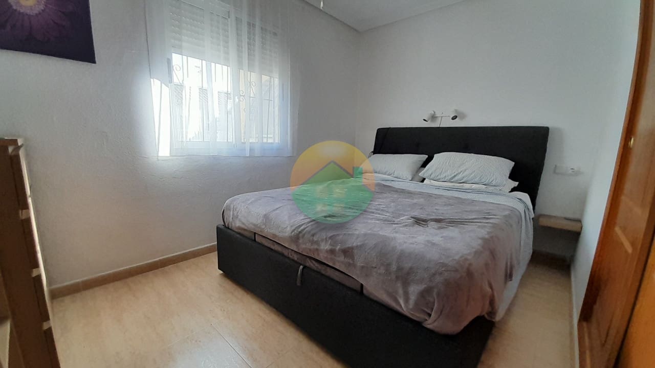 2 slaapkamer Rijtjeshuis te koop in Camposol met zwembad - € 119.995 (Ref: 10021319)
