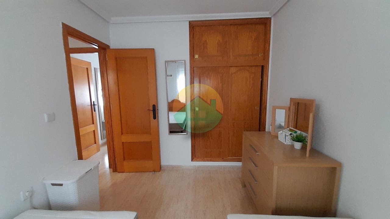 2 slaapkamer Rijtjeshuis te koop in Camposol met zwembad - € 119.995 (Ref: 10021319)