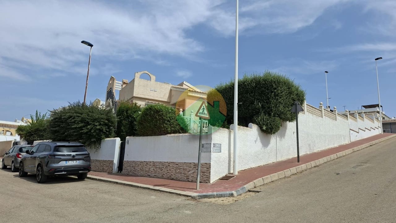 2 bedroom Villa for sale in Camposol with pool garage - € 209,995 (Ref: 10023270)