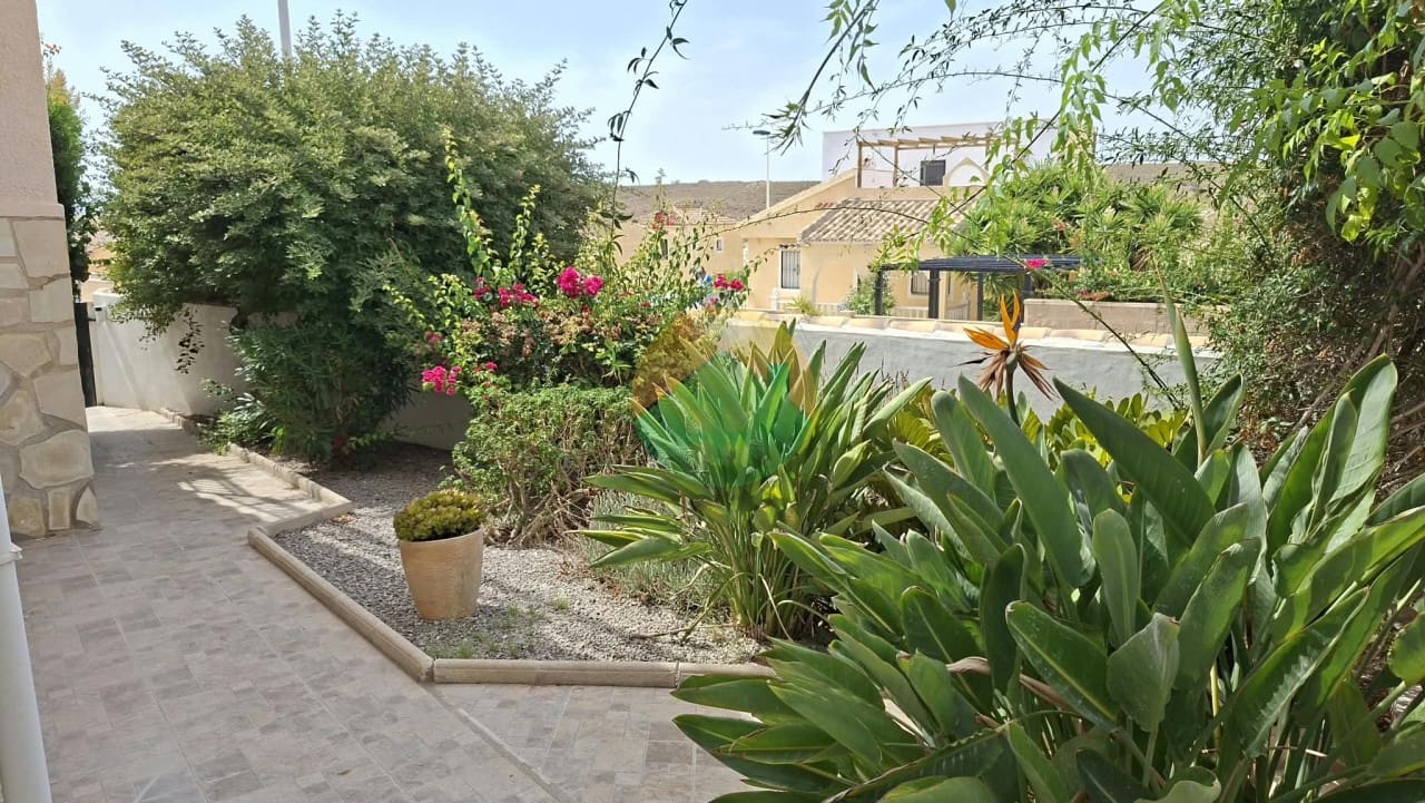 2 bedroom Villa for sale in Camposol with pool garage - € 209,995 (Ref: 10023270)