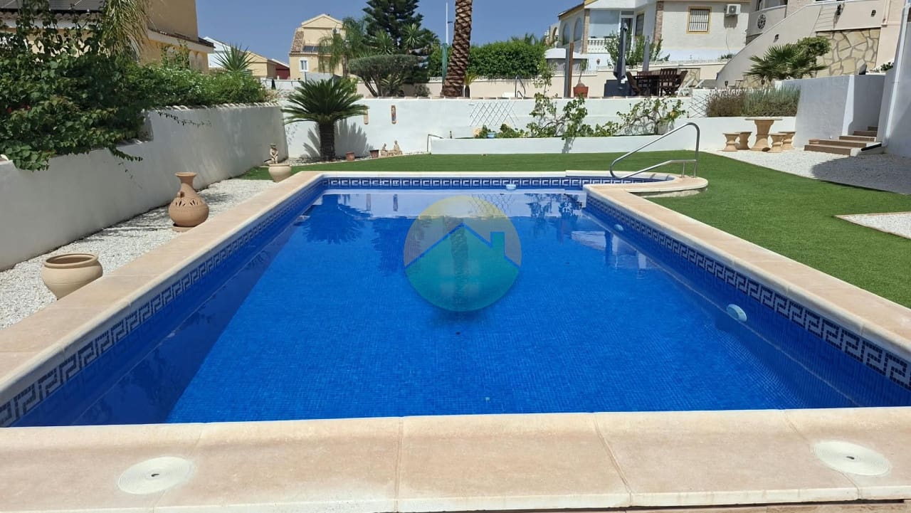 3 sovrum Villa till salu i Camposol med pool garage - 254 995 € (Ref: 10031075)
