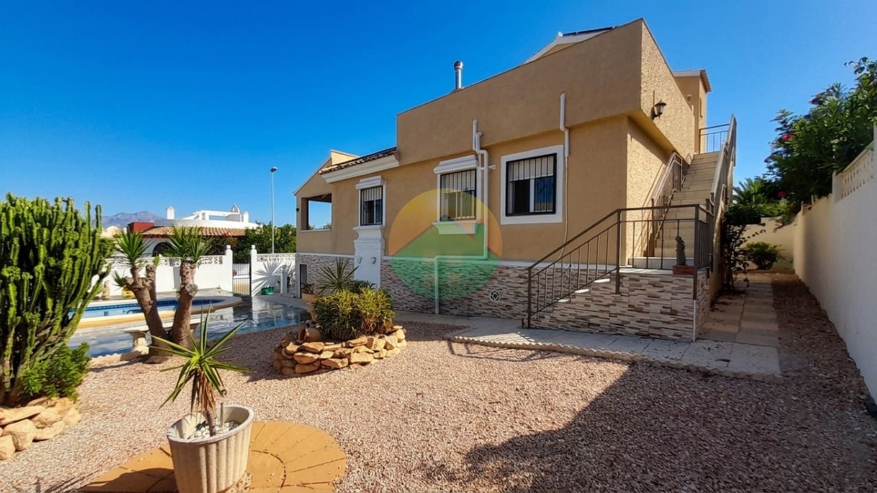 3 quarto Moradia para venda em Mazarron com piscina garagem - 289 000 € (Ref: 10031076)
