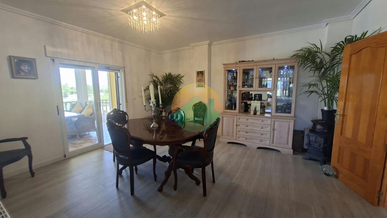 4 sovrum Villa till salu i Leiva med pool garage - 559 000 € (Ref: 10051971)