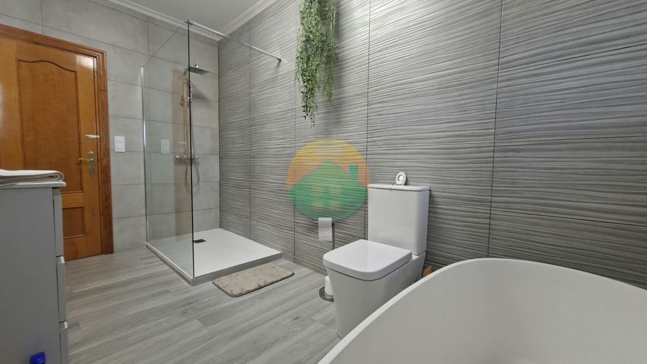 4 sovrum Villa till salu i Leiva med pool garage - 559 000 € (Ref: 10051971)