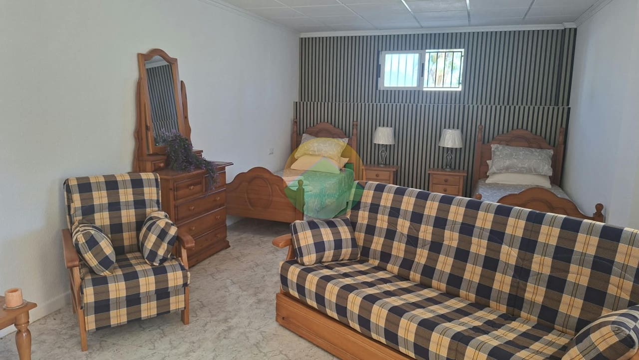 4 sovrum Villa till salu i Leiva med pool garage - 559 000 € (Ref: 10051971)