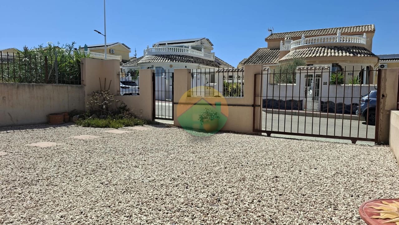 2 quarto Moradia Geminada para venda em Camposol com piscina garagem - 149 995 € (Ref: 10052052)