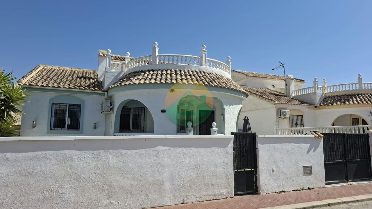3 Zimmer Villa zu verkaufen in Camposol mit Pool Garage - 189.995 € (Ref: 10057339)